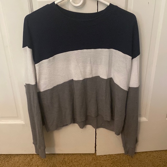 Hollister Color Block Long Sleeve - Picture 1 of 2
